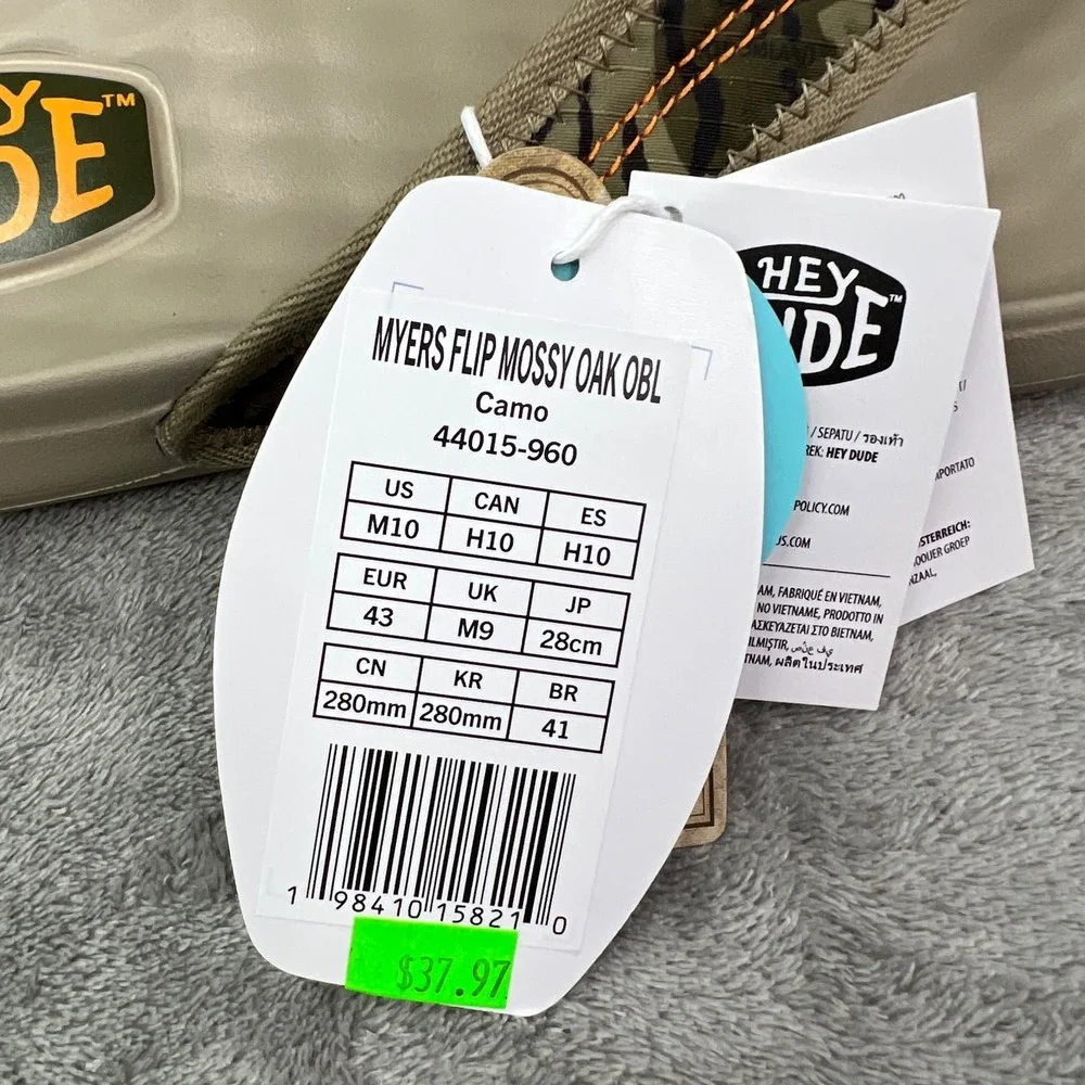 Hey Dude Myers Mossy Oak Thong Sandals Men 10 Camo Comfort Flip Flops Summer NWT